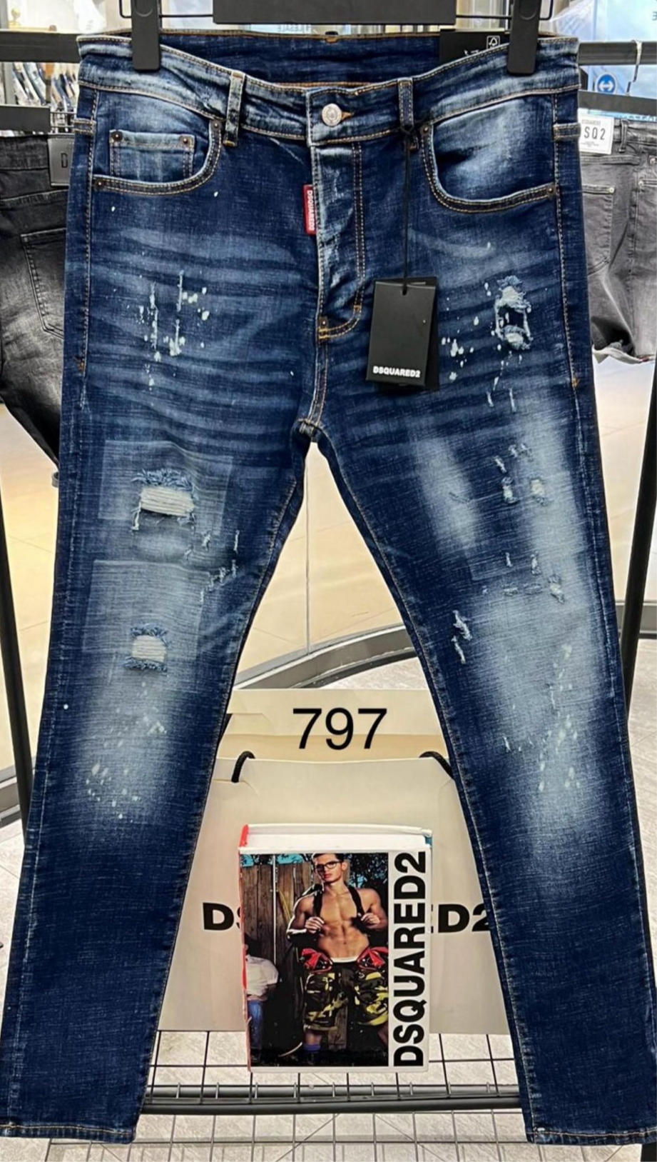 Dsquared2 797