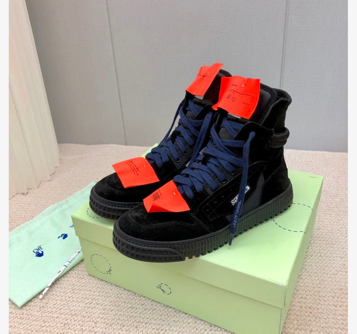 Off White High “black”