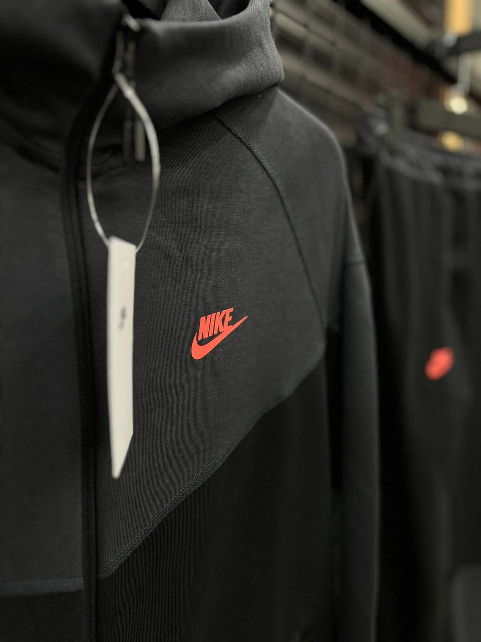 Nike Tech Fleece