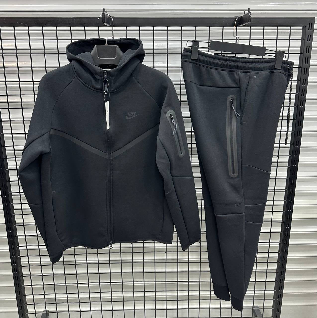 Tech Fleece AAA++