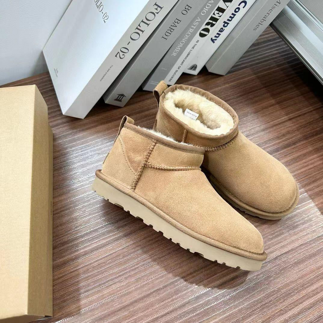 Ugg ultra mini