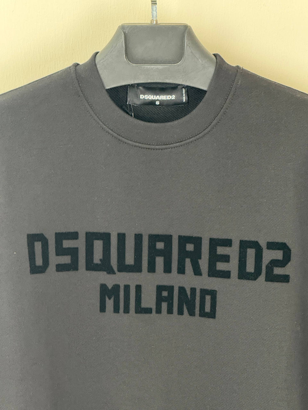 Dsquared2