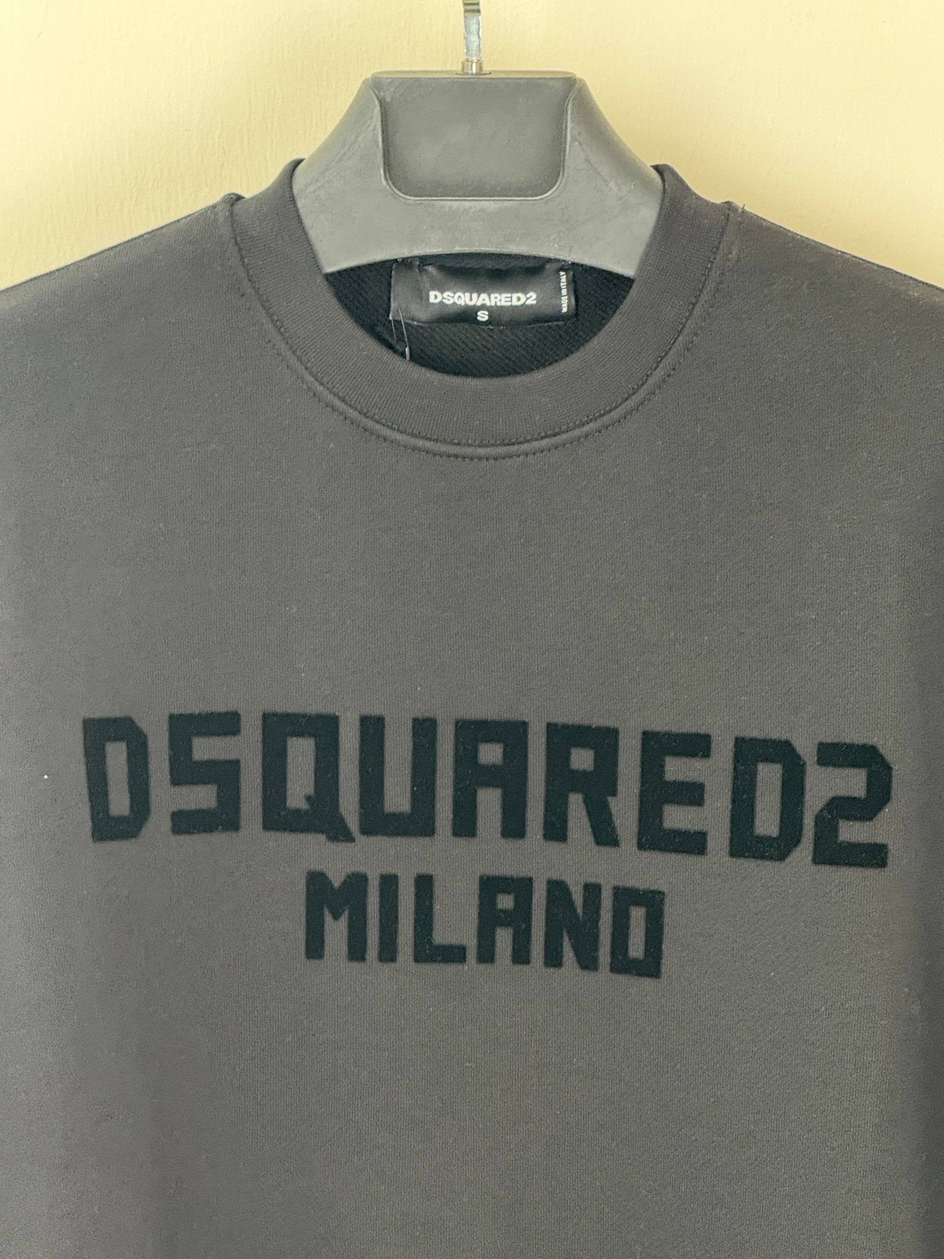 Dsquared2