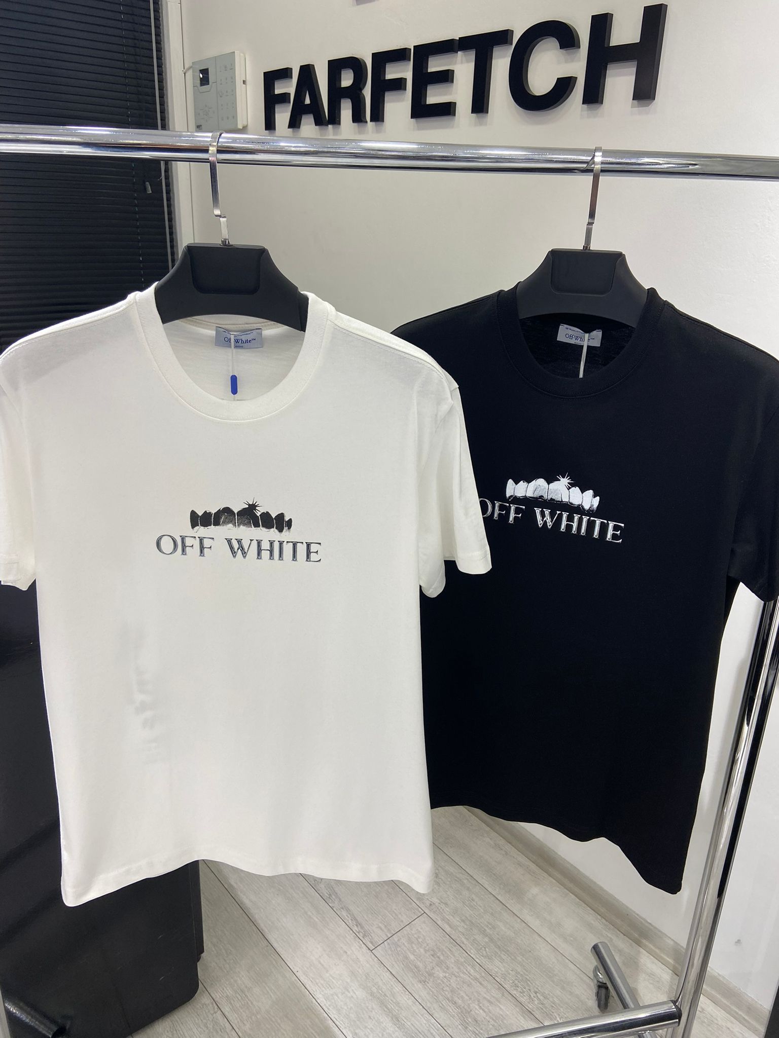 Off White