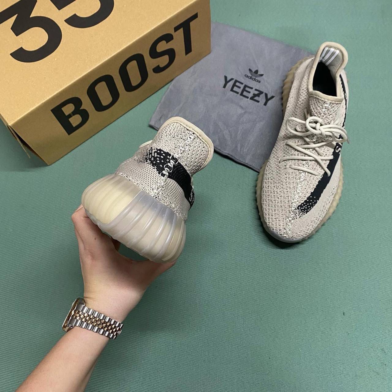 Yeezy boost 350 V2 "Slate"