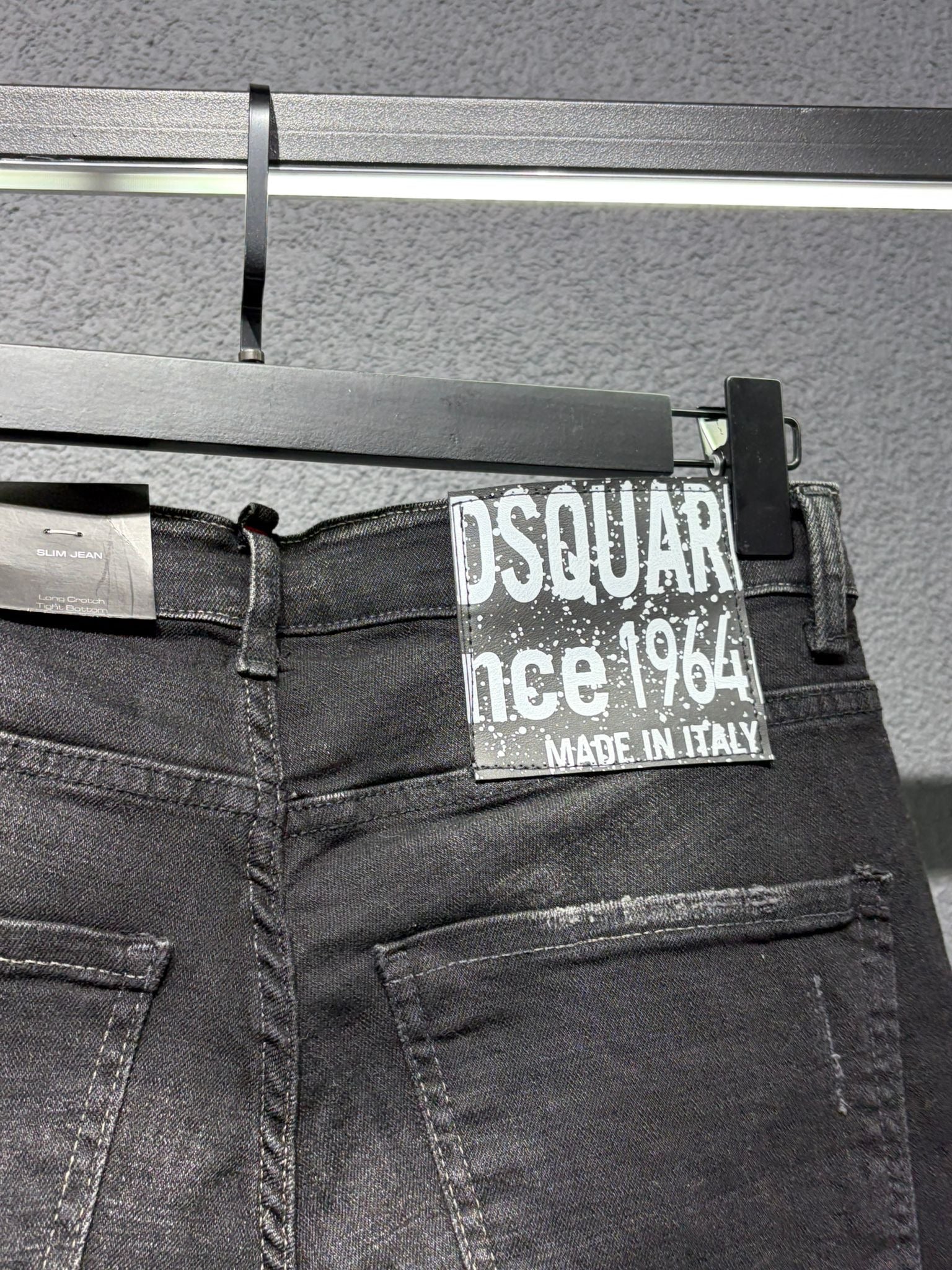 Dsquared2 866