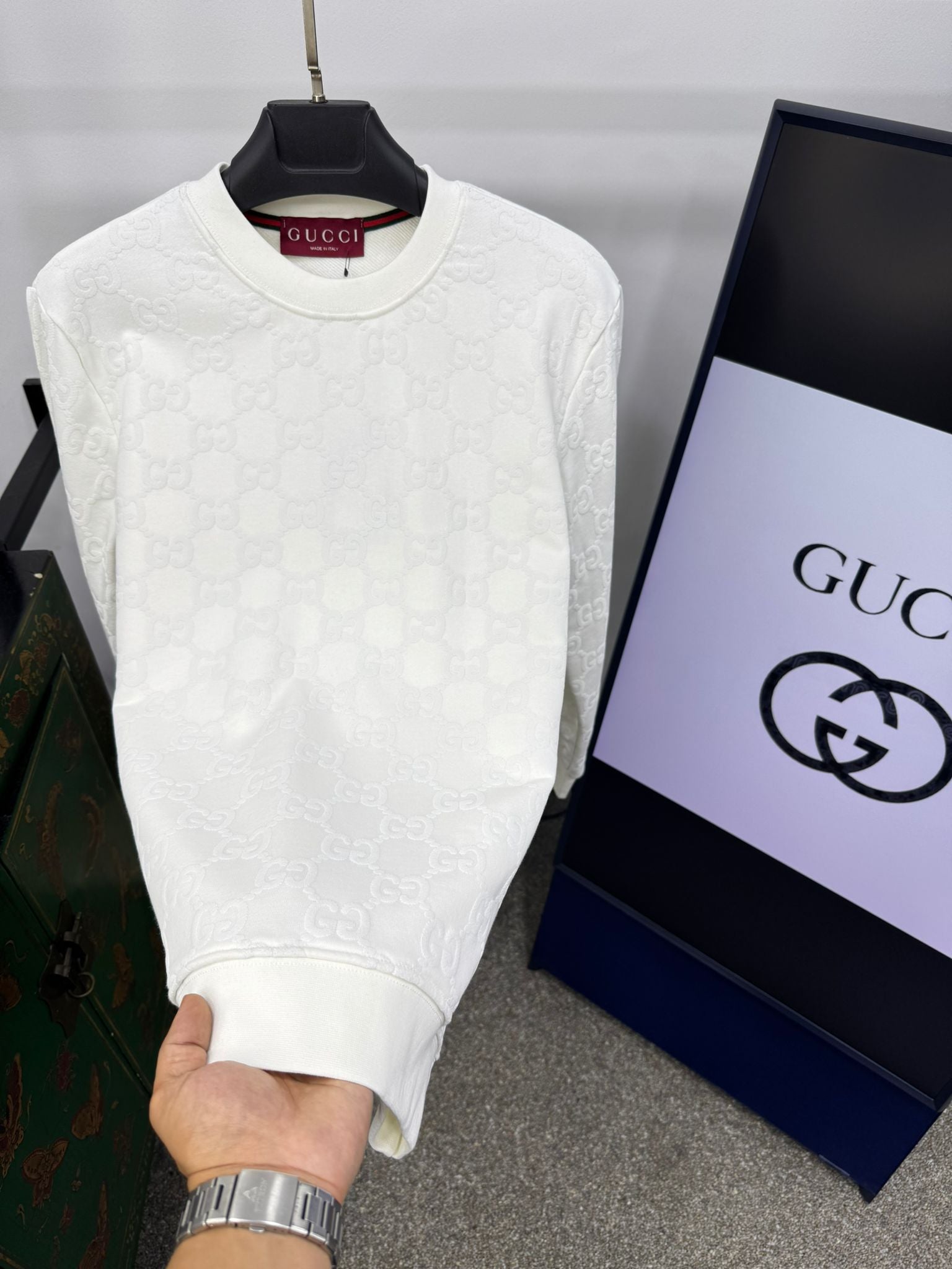 Gucci
