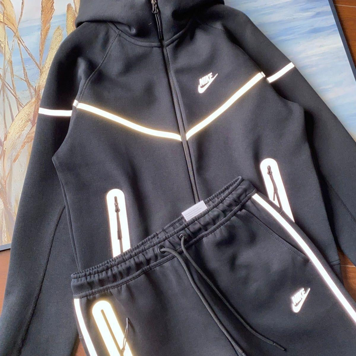 Nike Tech Fleece Reflective AAA++