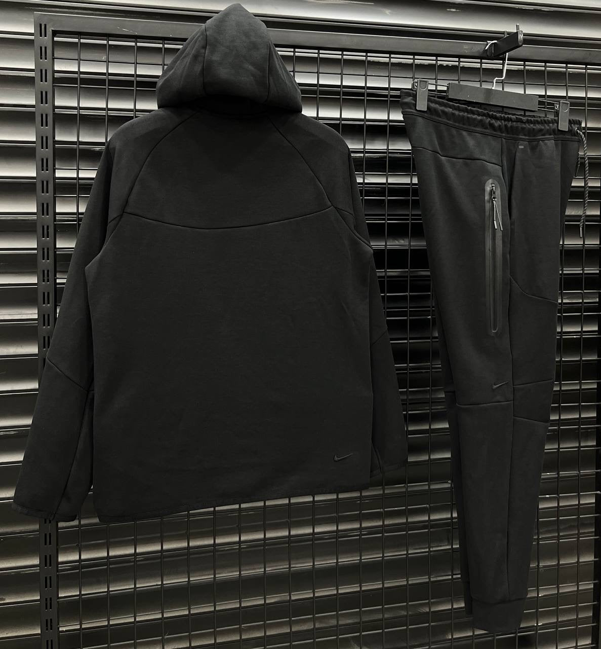 Nike Tech Fleece