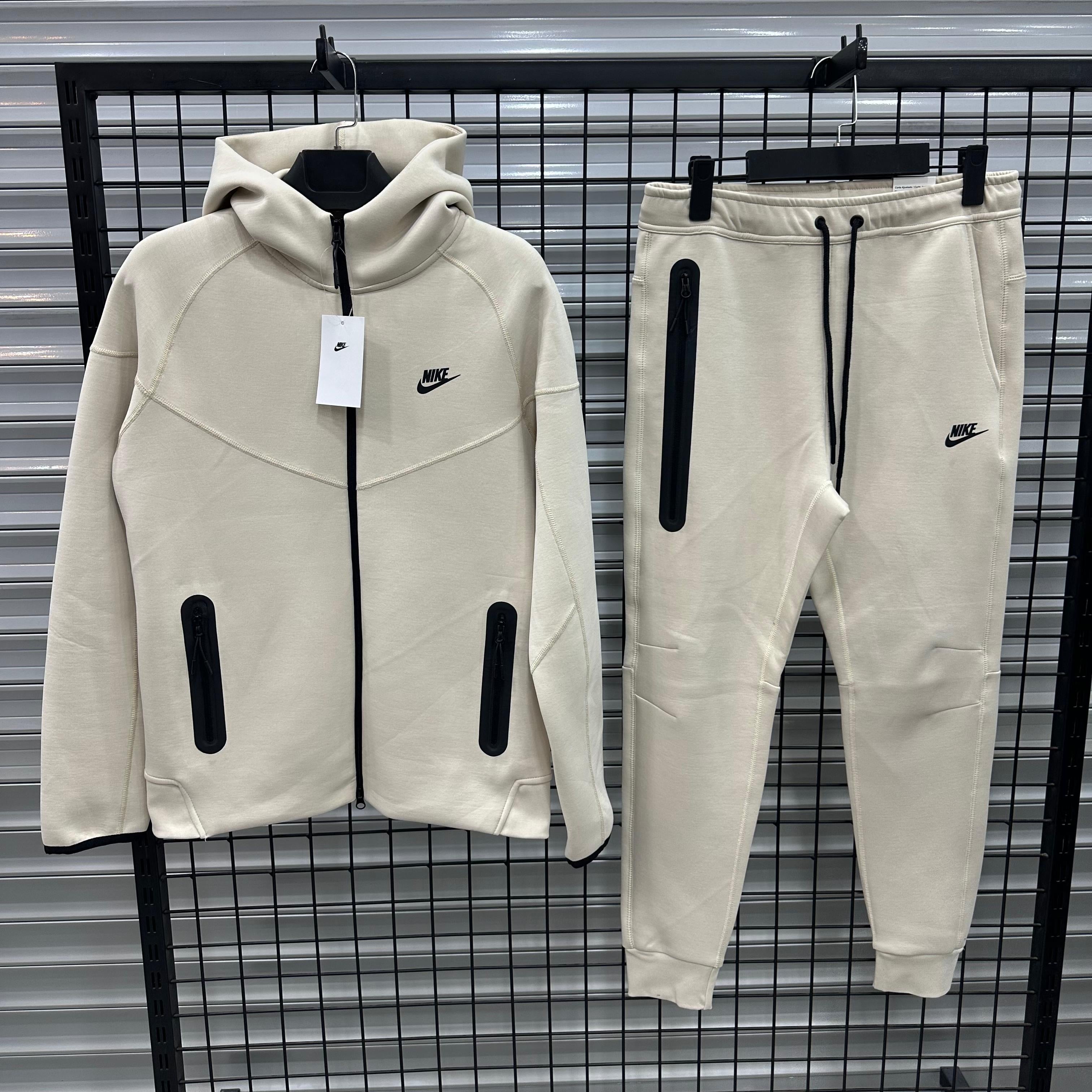 Nike Tech Fleece AAA++
