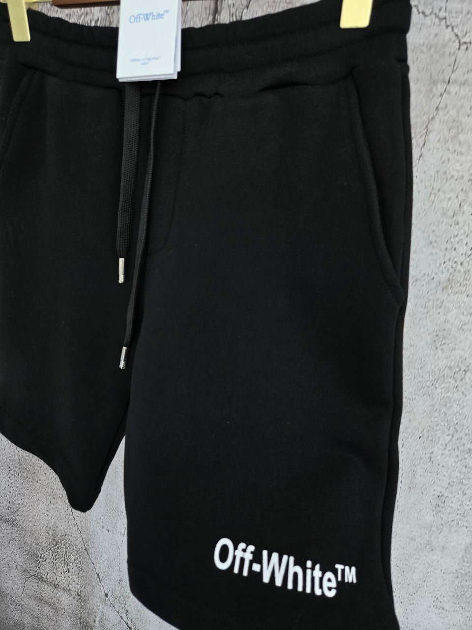 Off White