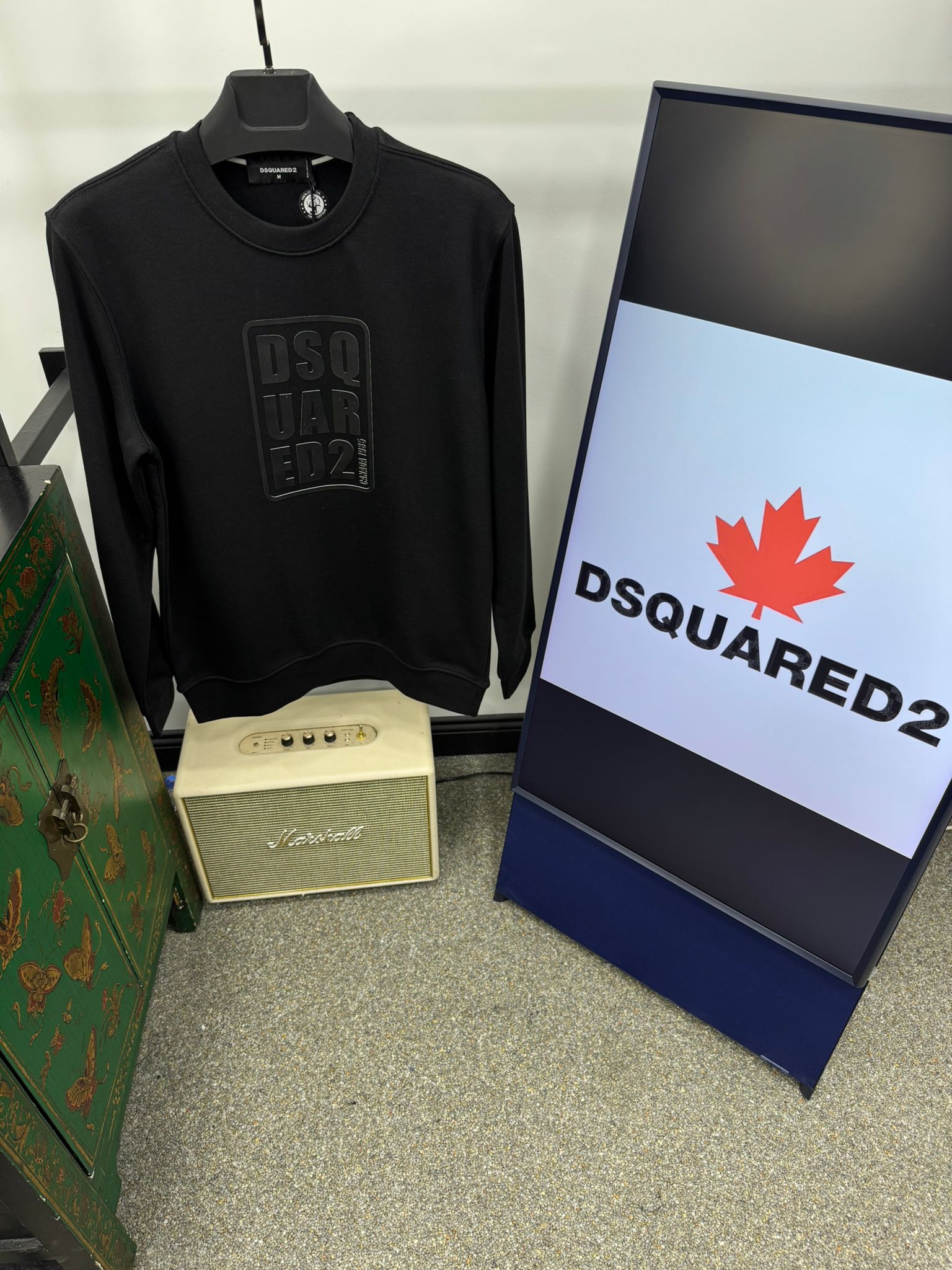 Dsquared2