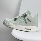 Air Jordan 4 "Retro Green"