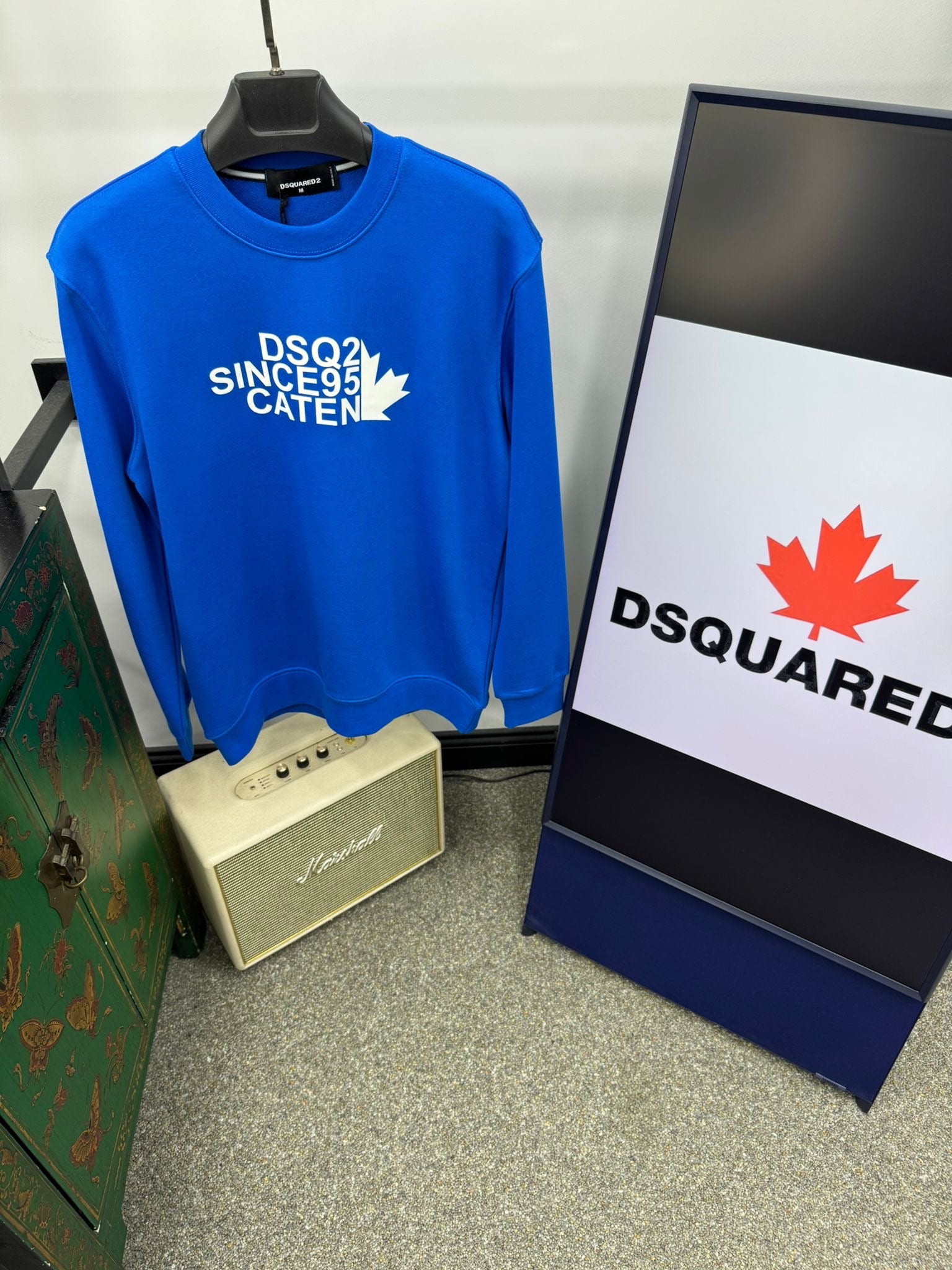 Dsquared2