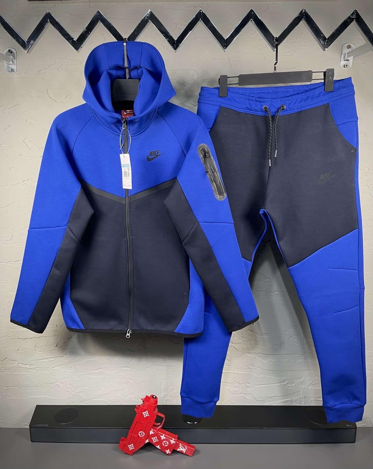 Nike Tech Fleece ‘