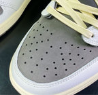 Jordan x Travis Scott light mocha