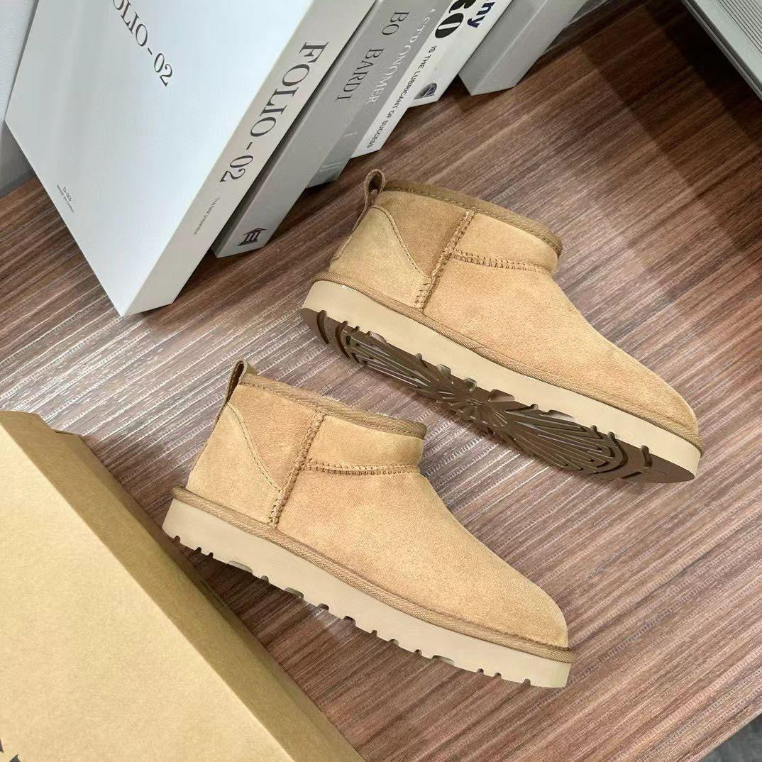 Ugg ultra mini