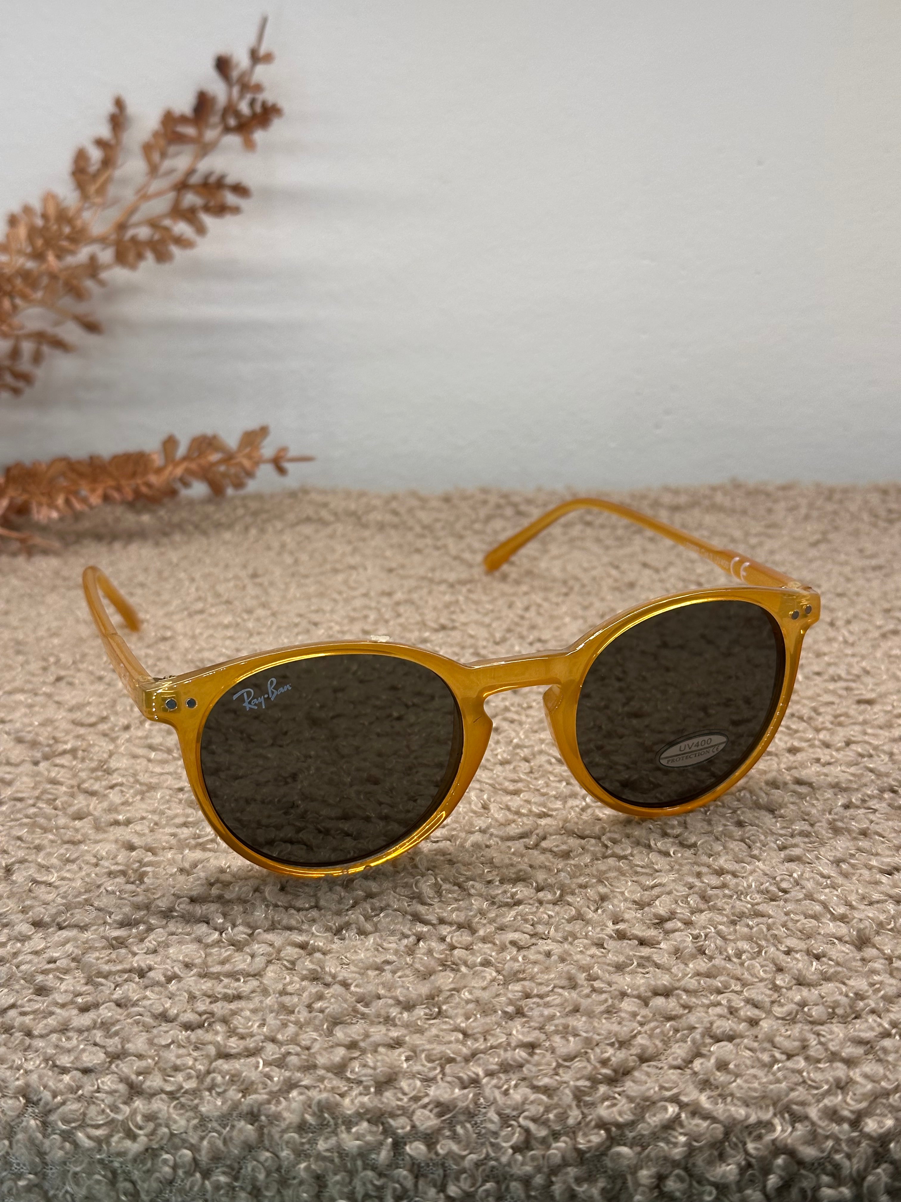 RayBan