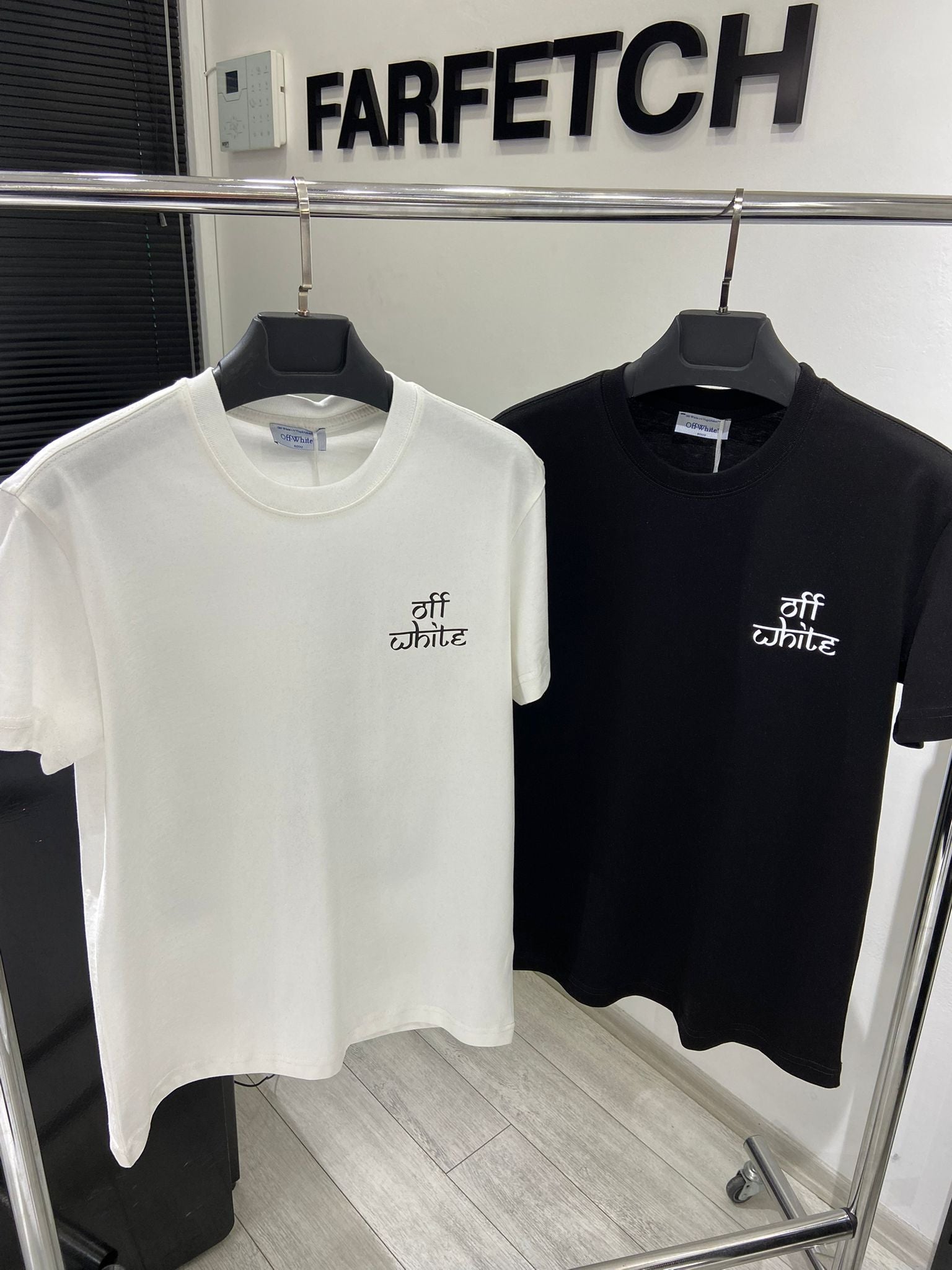 Off White
