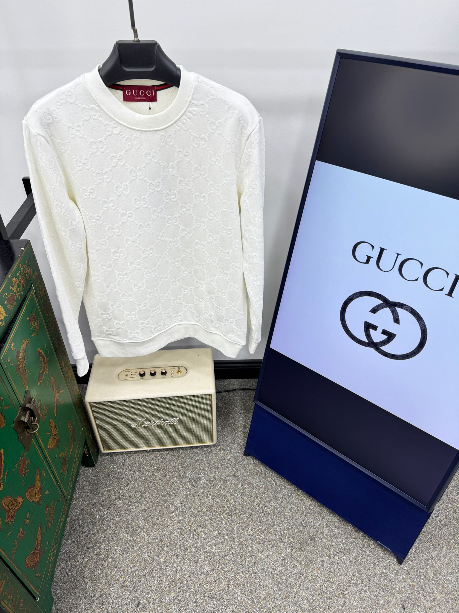 Gucci