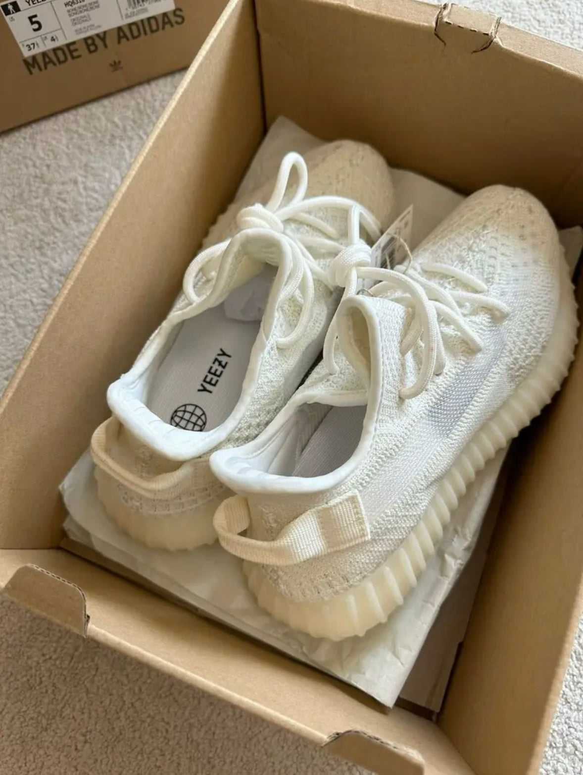 Yeezy boost 350 V2 "Bone"