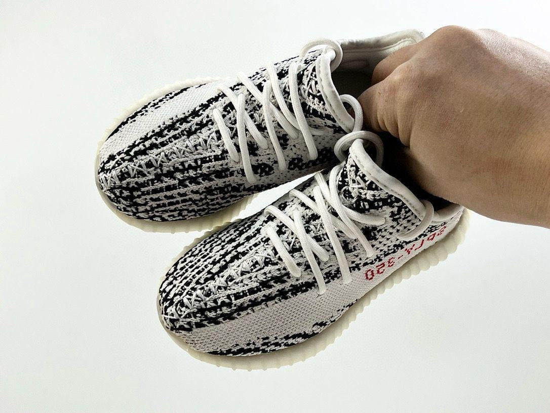 yeezy 350 zebra youth
