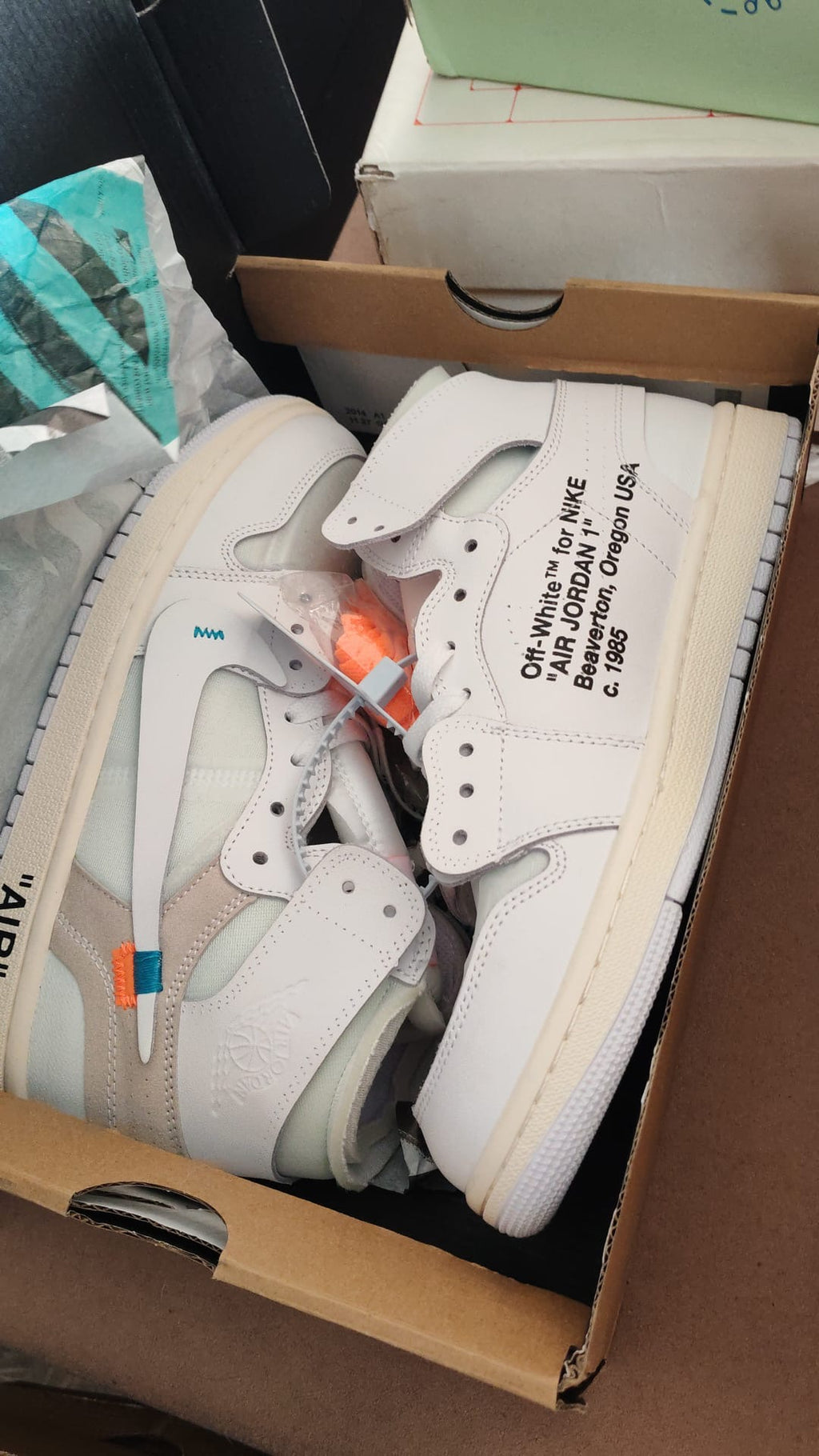 Jordan 1 x Off White