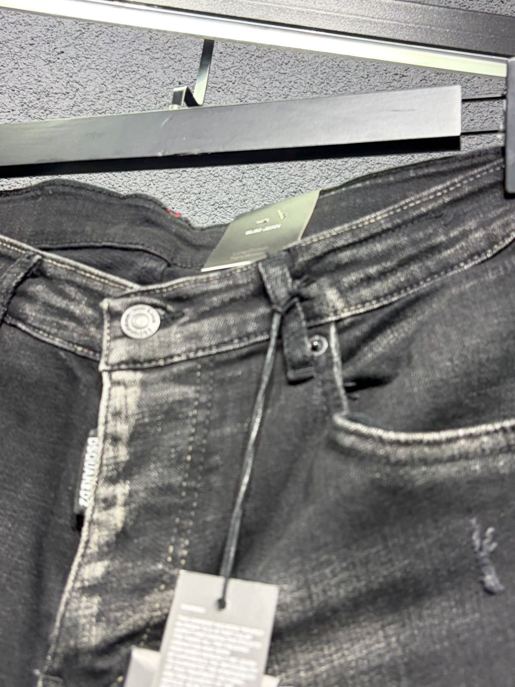 Dsquared2 866
