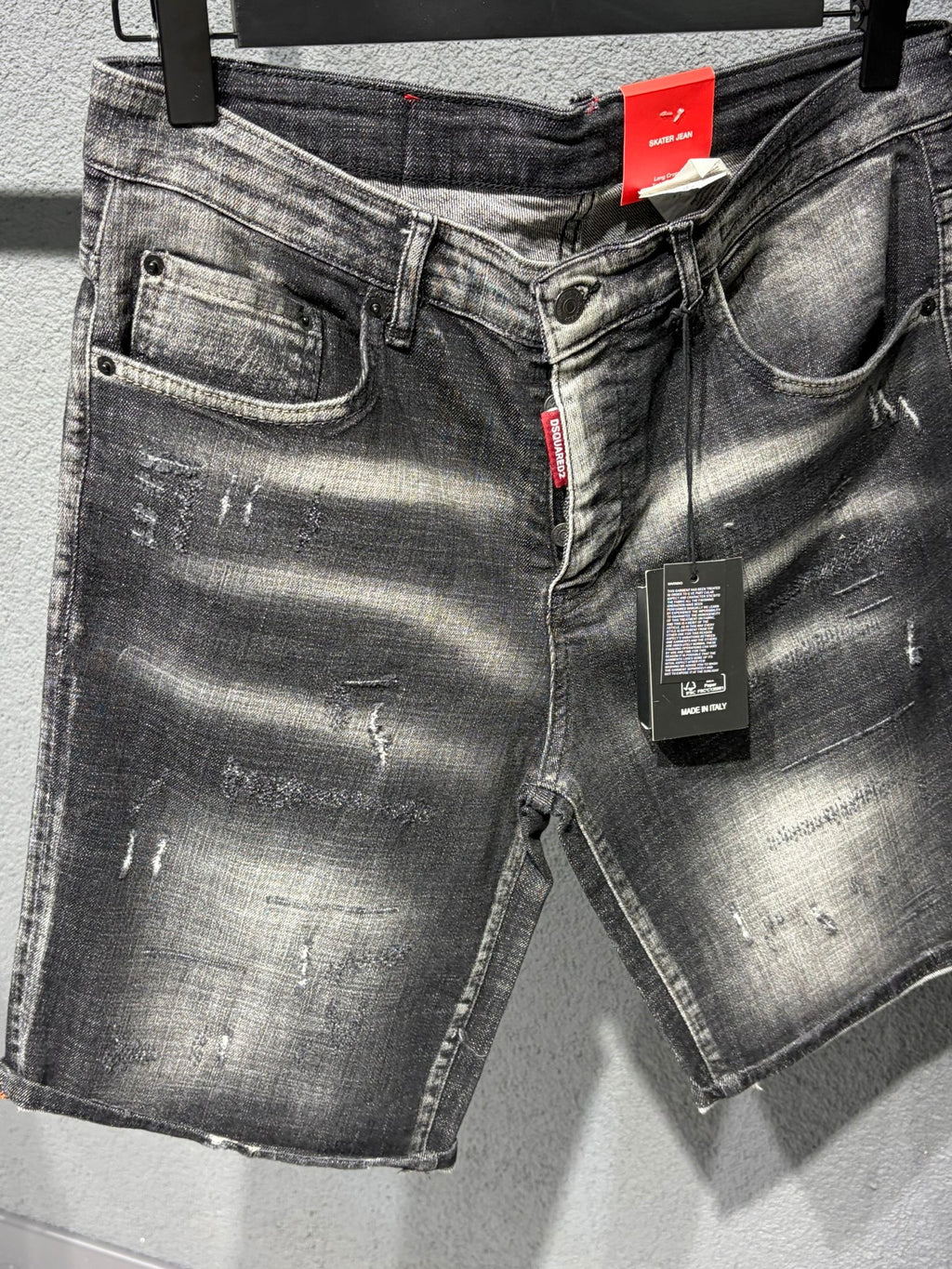 Dsquared2 867