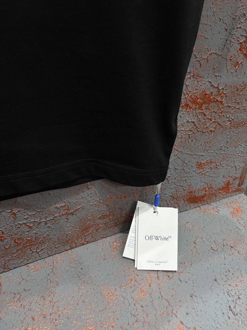 Off White