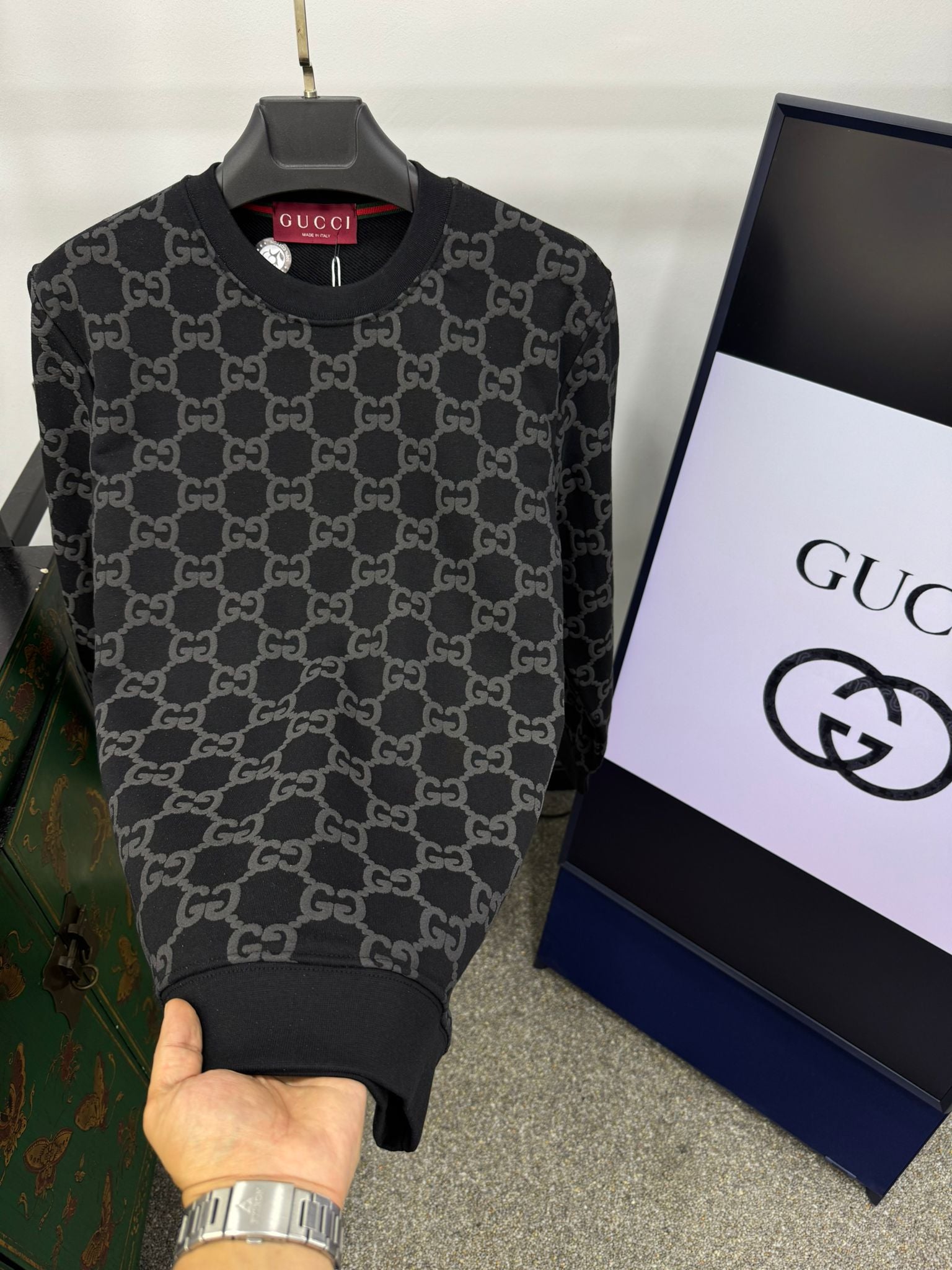 Gucci