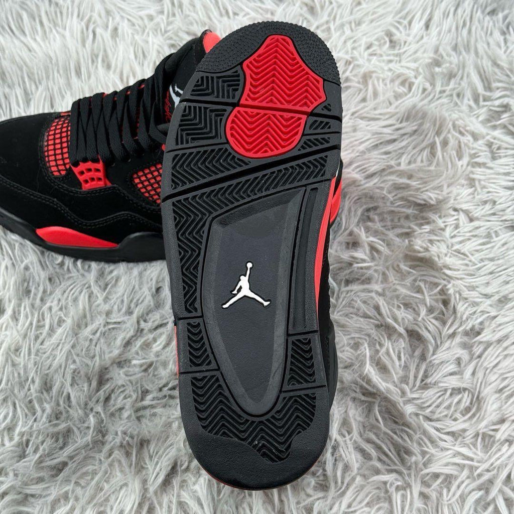 Air Jordan 4 "Retro Red Thunder"