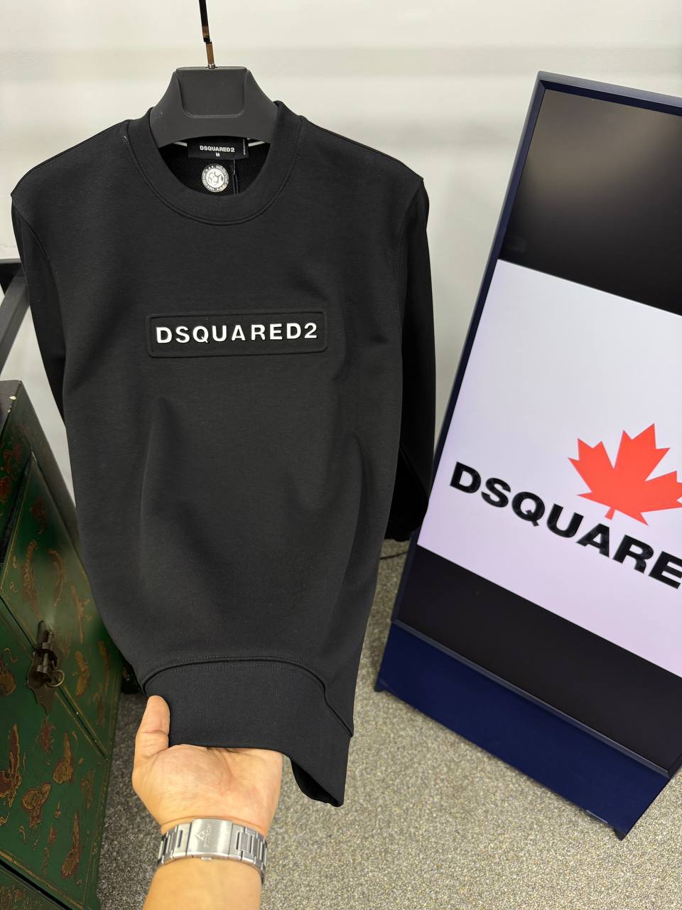 Dsquared2