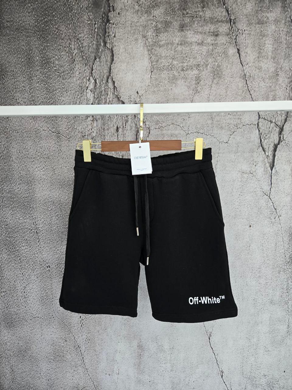 Off White