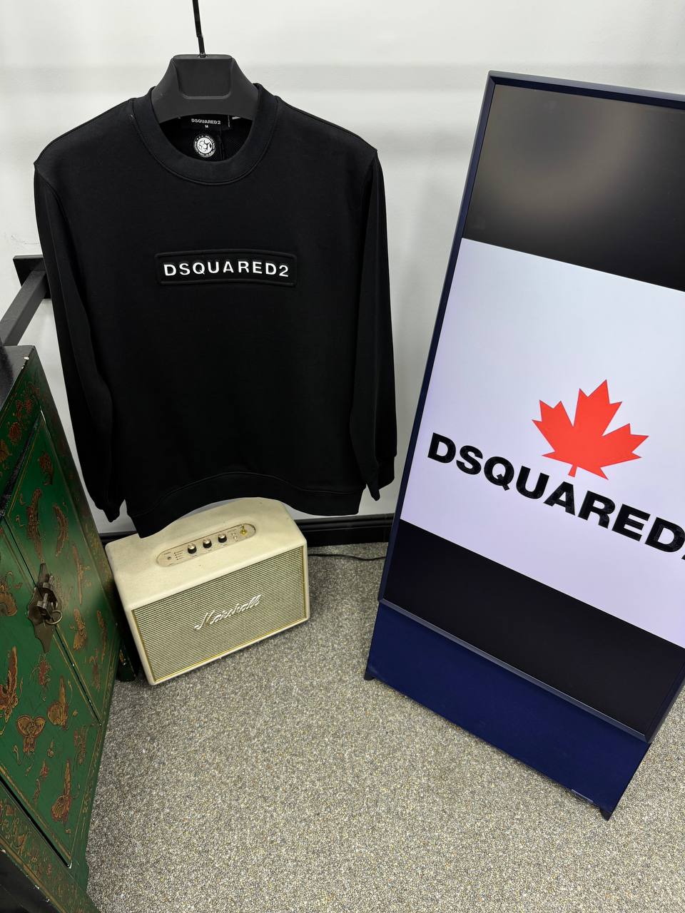 Dsquared2
