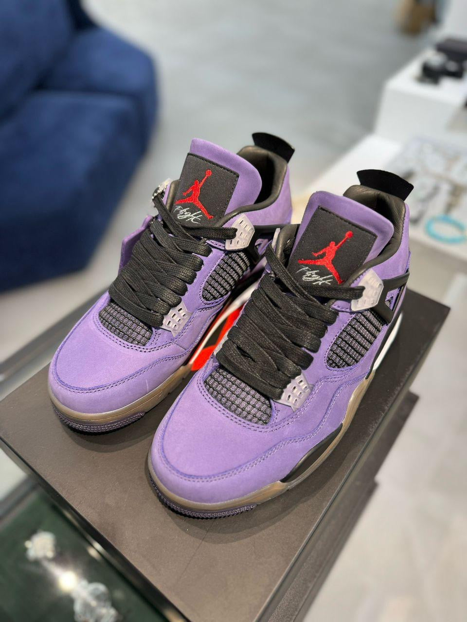 Air Jordan 4 "Retro Canyon Purple"