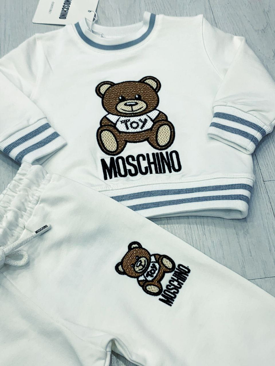 Moschino