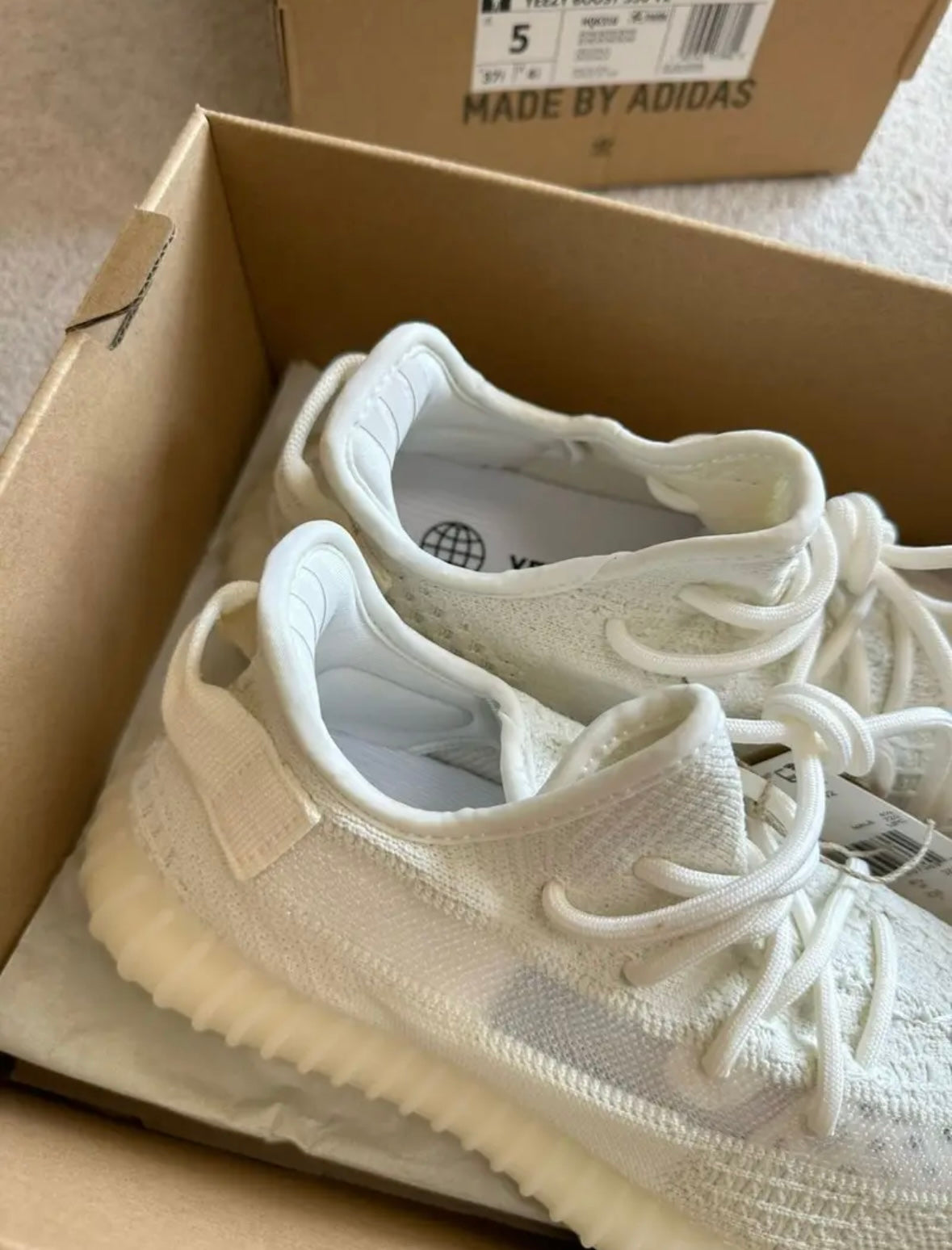 Yeezy boost 350 V2 "Bone"