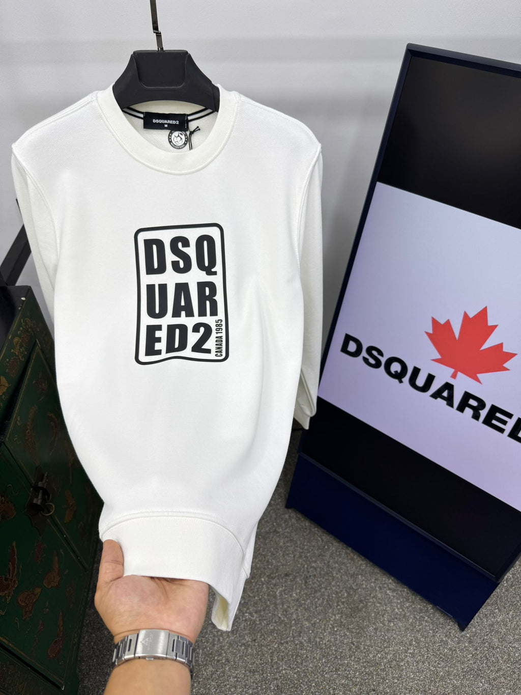 Dsquared2