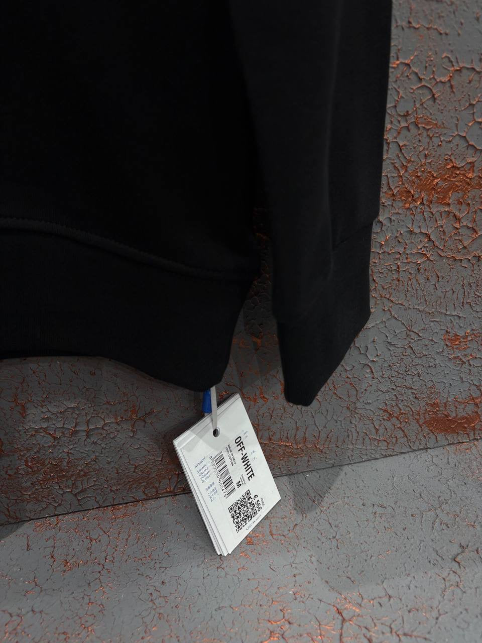 Off White