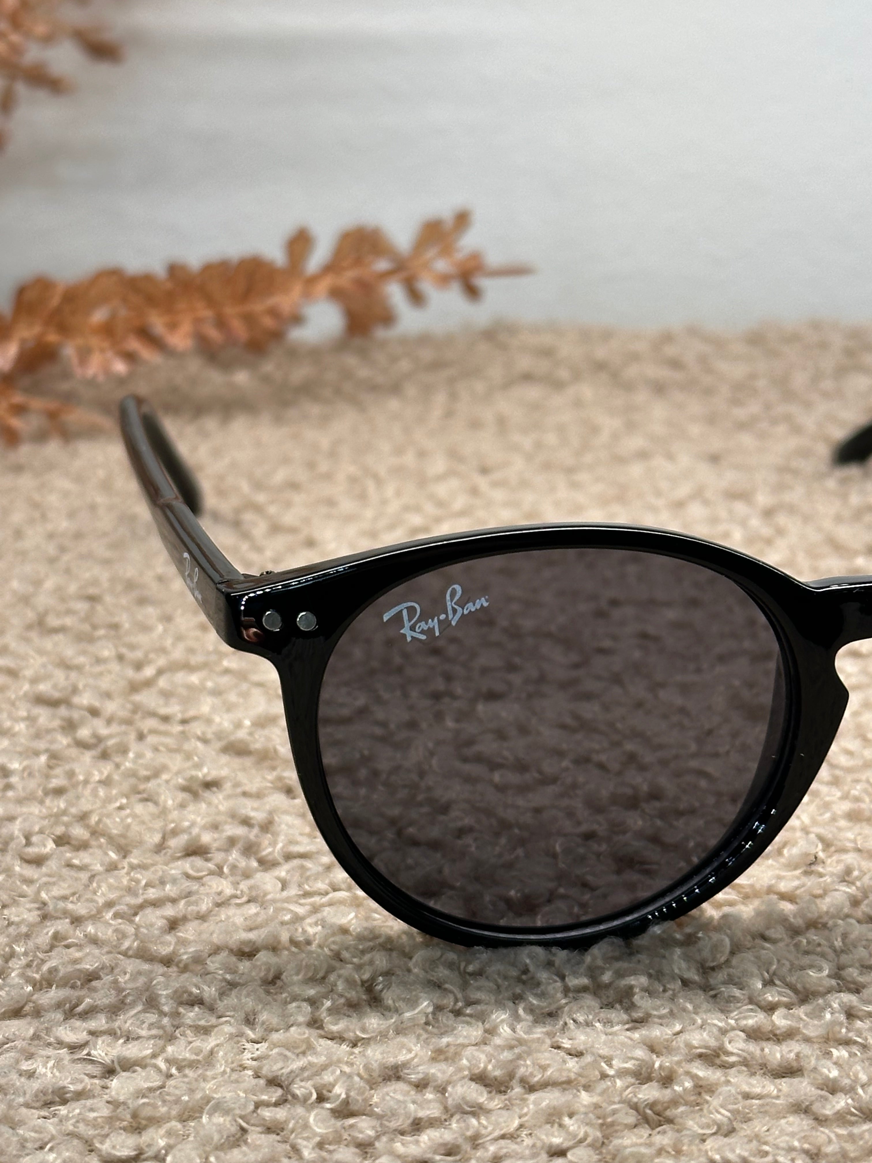 RayBan