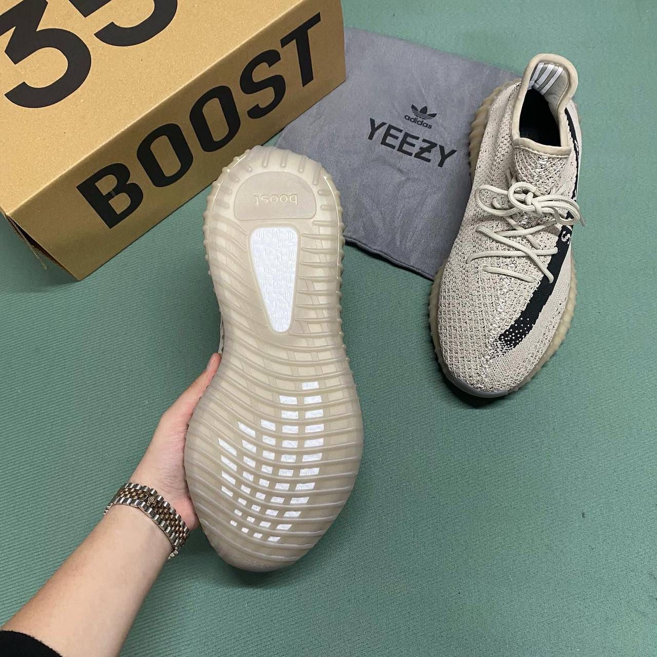 Yeezy boost 350 V2 "Slate"