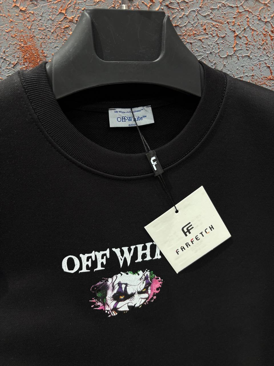 Off White