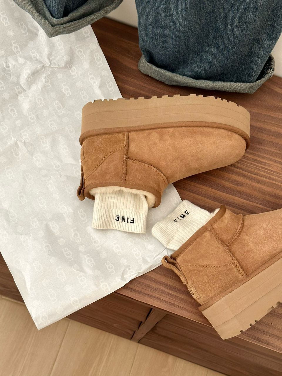 Ugg ultra mini platform