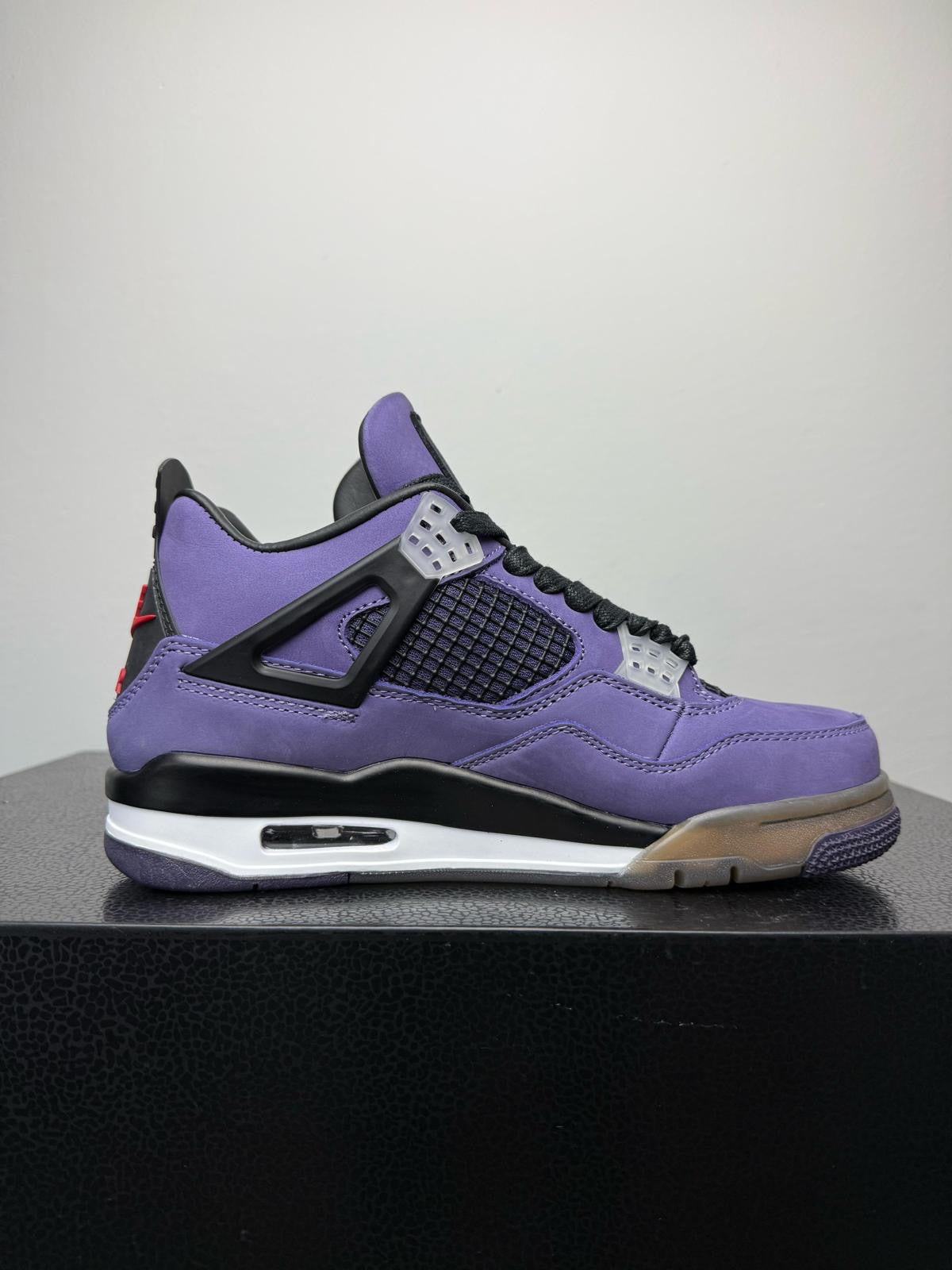 Air Jordan 4 "Retro Canyon Purple"