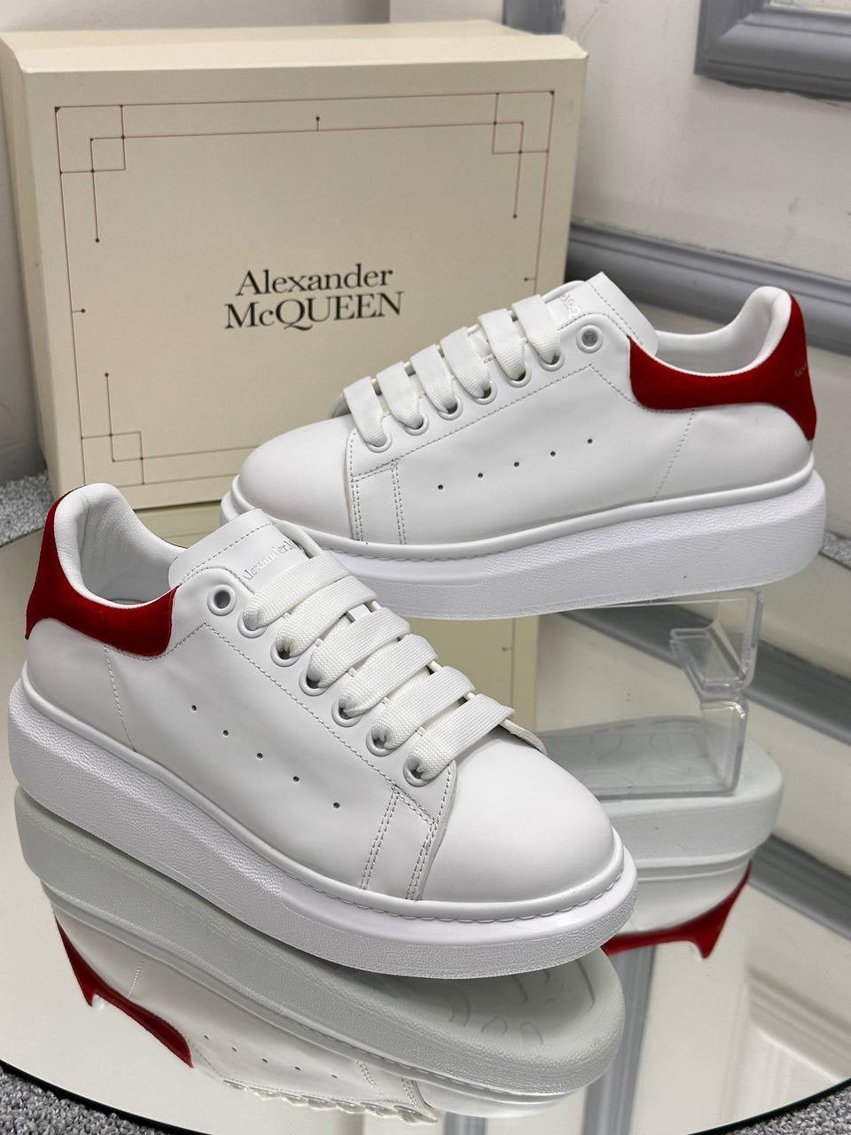 Alexander Mcqueen