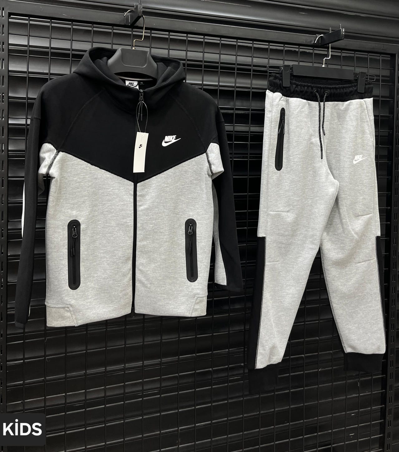 Nike Tech Fleece Kids