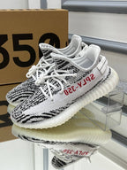 Yeezy boost 350 "Zebra"