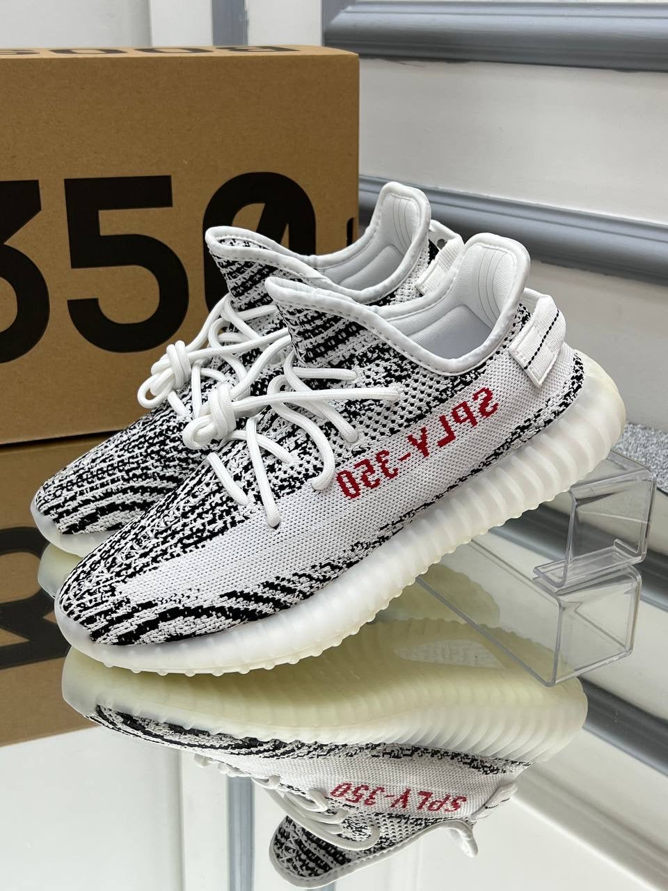 Yeezy boost 350 “Zebra”