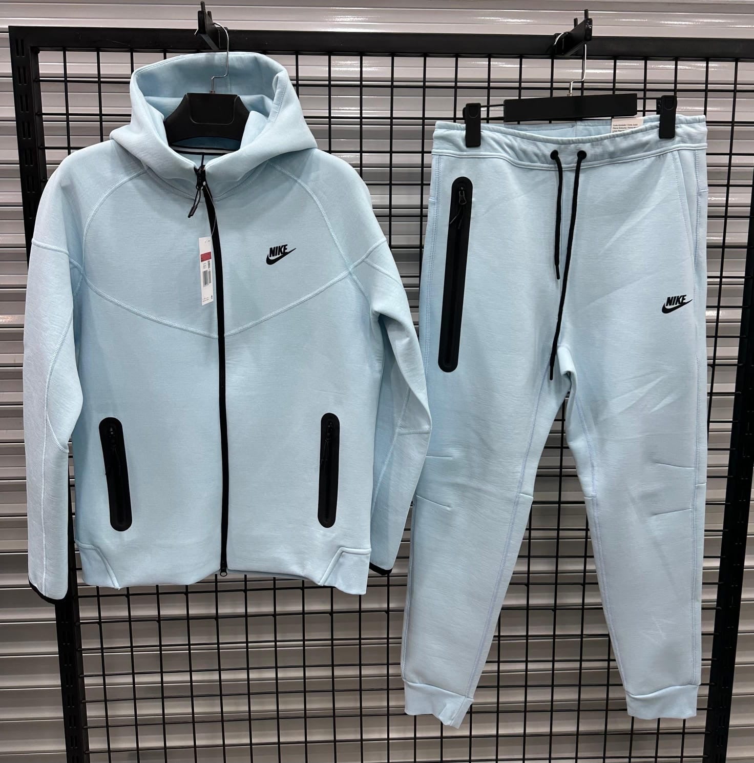 Tech Fleece AAA++